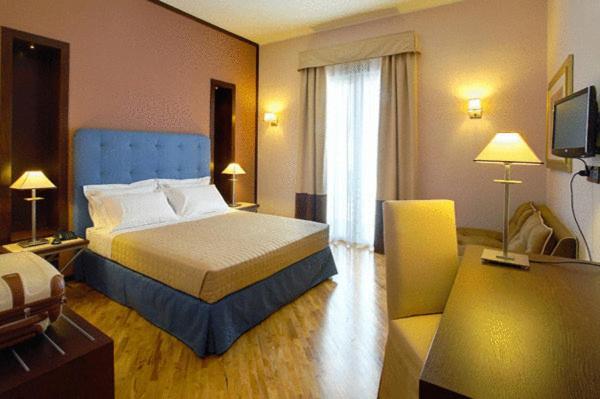 Hotel Messenion Messina Zimmer foto